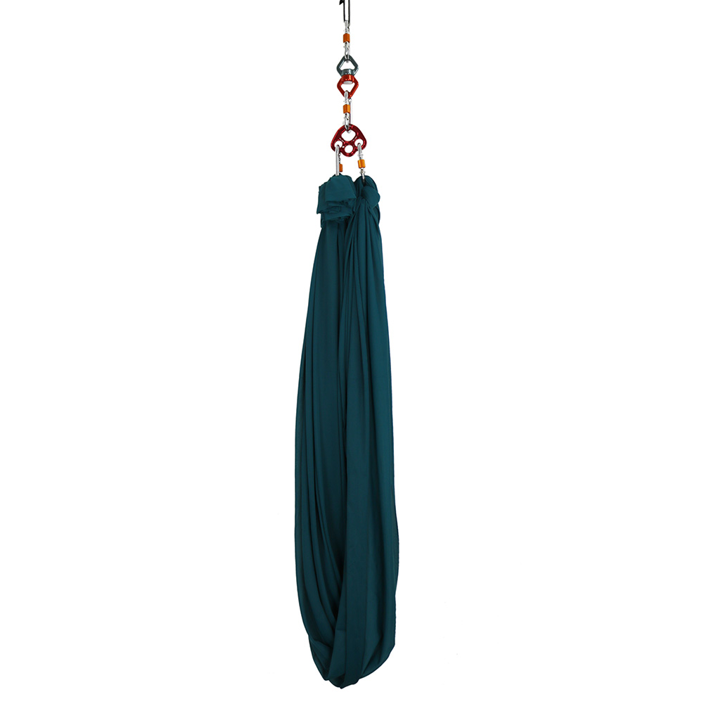 أرجوحة يوجا هوائية دوارة بنقطة - مراجعة Yoga Trapeze Swing وسعره