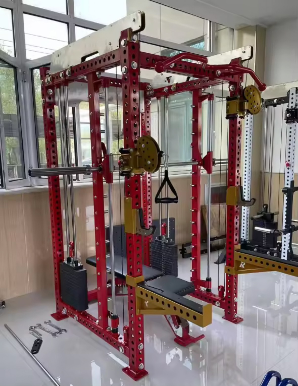 جهاز تمارين متعدد الوظائف للصا - مراجعة Squat Rack Power وسعره